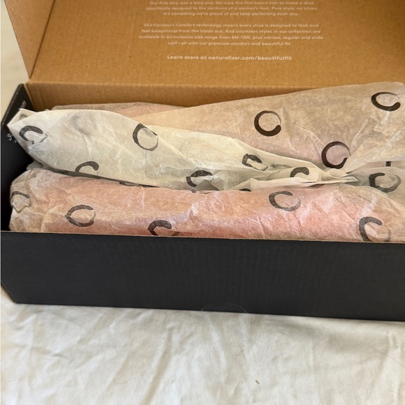 Naturalizer Red Suede with Rhinestones Flats - Picture 4 of 5